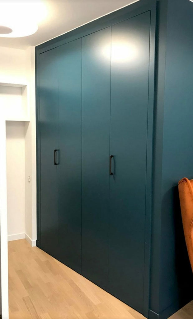 Двери гармошка для распашного шкафа Минск